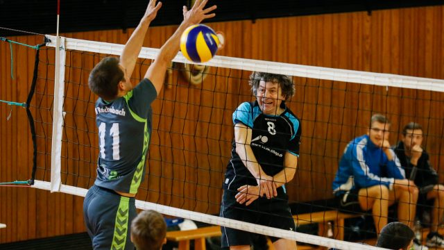 Volleyball A-Klasse 2 Ost Herren;TG Geislingen - TG Reichenbach;
Friedrich Mutschler #8 (TG Geislingen)
26.11.2017; Daniel-Straub-Realschulhalle; Geislingen.
Foto: Thomas Madel